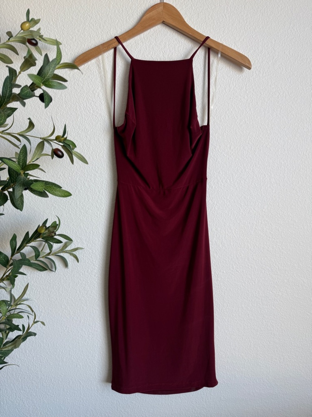 NWT Windsor Burgundy Satin Bodycon Open Back Midi Dress Women’s Size Small